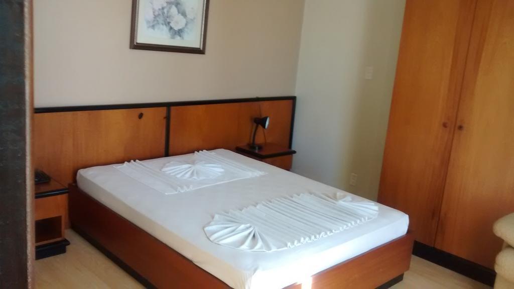 Geneviee Palace Hotel Ponta Grossa  Oda fotoğraf