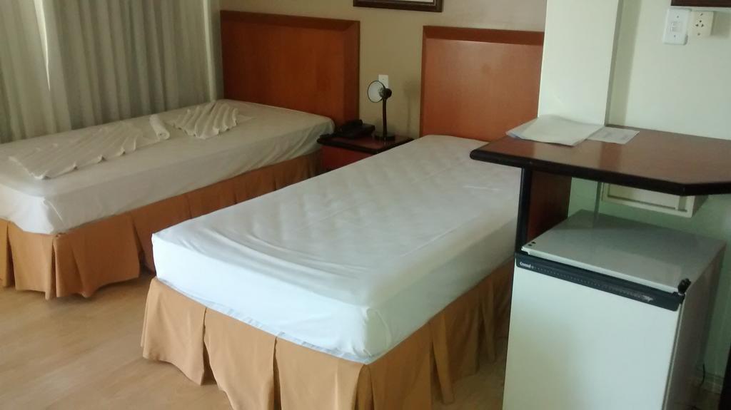 Geneviee Palace Hotel Ponta Grossa  Oda fotoğraf